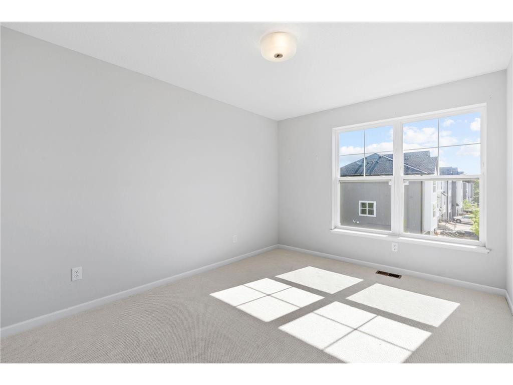 7614 Connie Lane Inver Grove Heights MN 55076 7020378 image31