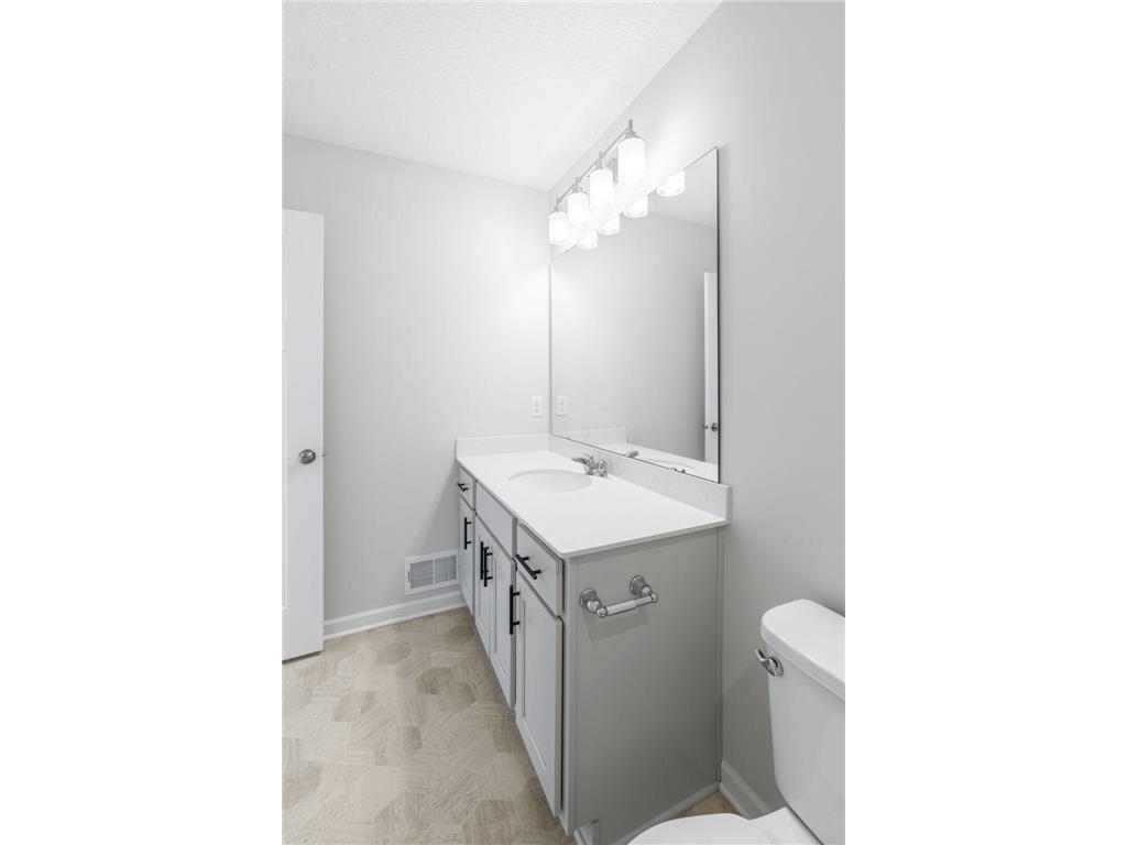 7614 Connie Lane Inver Grove Heights MN 55076 7020378 image37