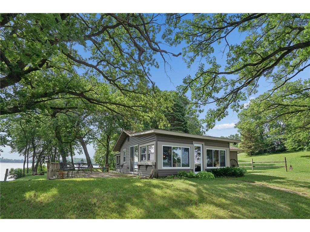 7312 93rd Street SW Howard Lake MN 55349 - Ann 7085076 image1