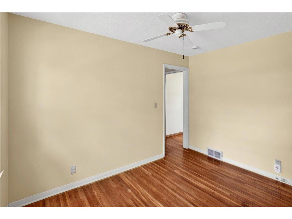 7615 Upton Avenue S Richfield MN 55423 7071707 image25