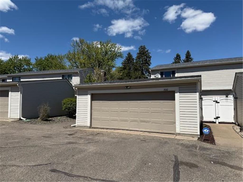 7616 Hampshire Avenue N Brooklyn Park MN 55428 7061581 image1