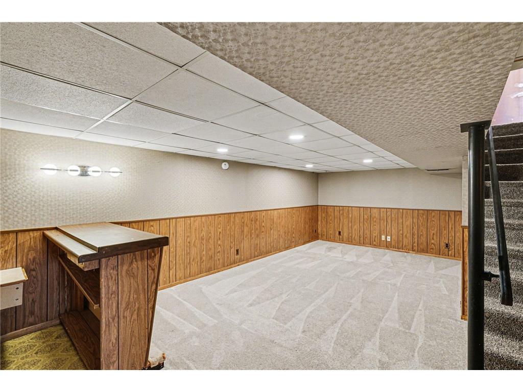 7617 Lee Avenue N Brooklyn Park MN 55443 7071769 image13