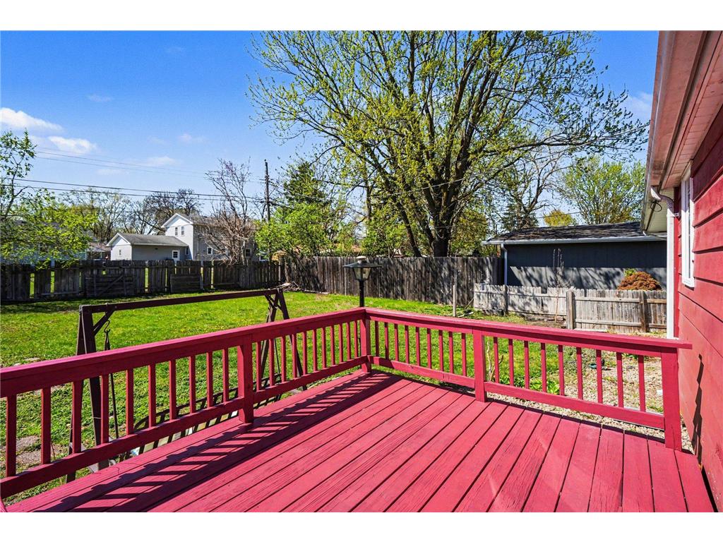 7617 Lee Avenue N Brooklyn Park MN 55443 7071769 image17