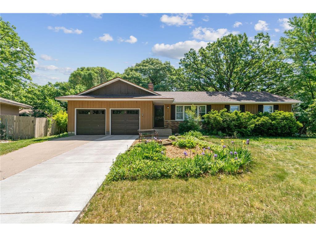 762 113th Circle NE, Blaine, MN 55434 MLS 6379562 Edina Realty