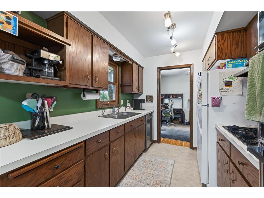762 113th Circle NE Blaine MN 55434 7055789 image17