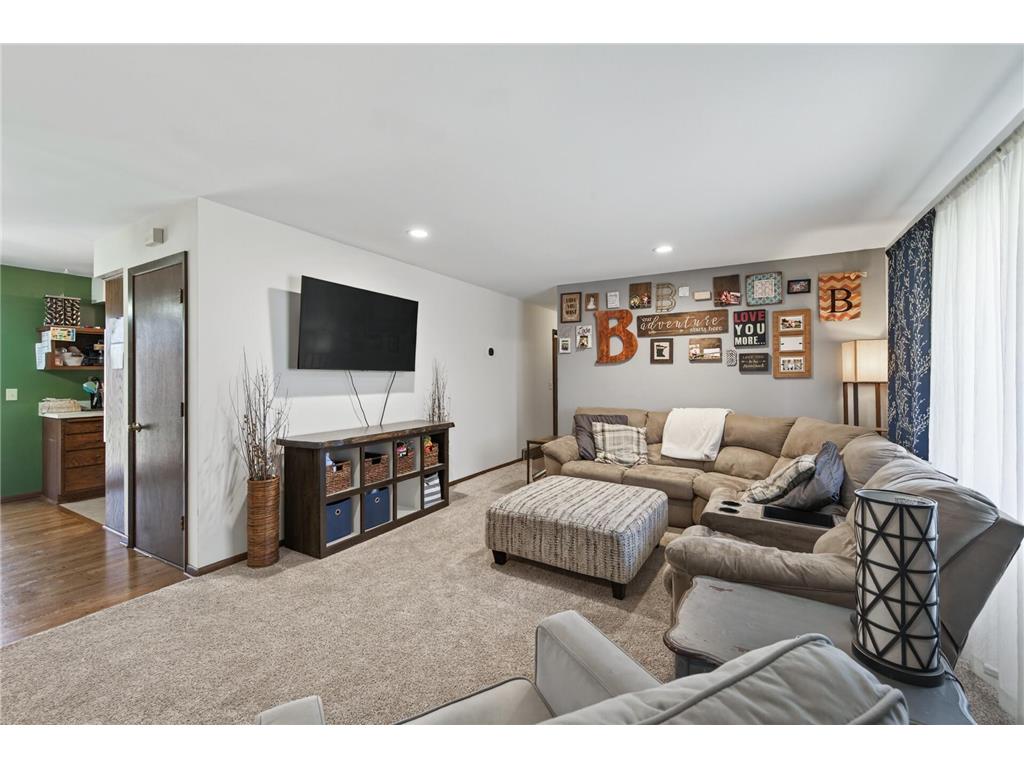 762 113th Circle NE Blaine MN 55434 7055789 image4