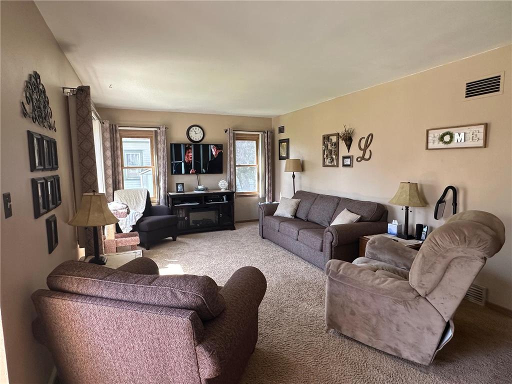 762 9th Street Dawson MN 56232 6534411 image4