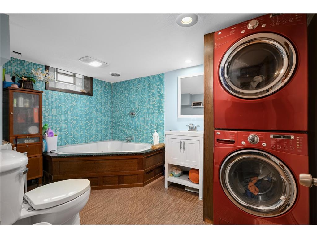 762 Holly Avenue Saint Paul MN 55104 7067848 image22