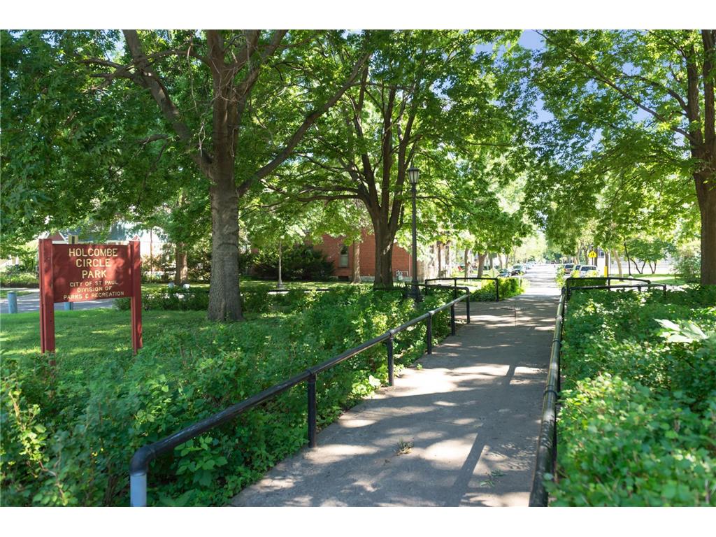 762 Holly Avenue Saint Paul MN 55104 7067848 image32
