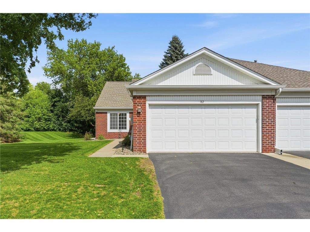 762 Lake Ridge Drive Woodbury MN 55129 7100028 image13