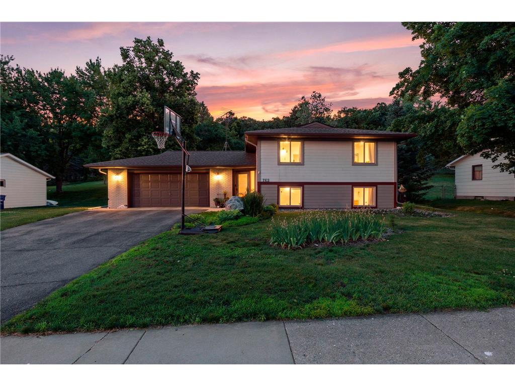 762 Pioneer Road Red Wing MN 55066 7092874 image1