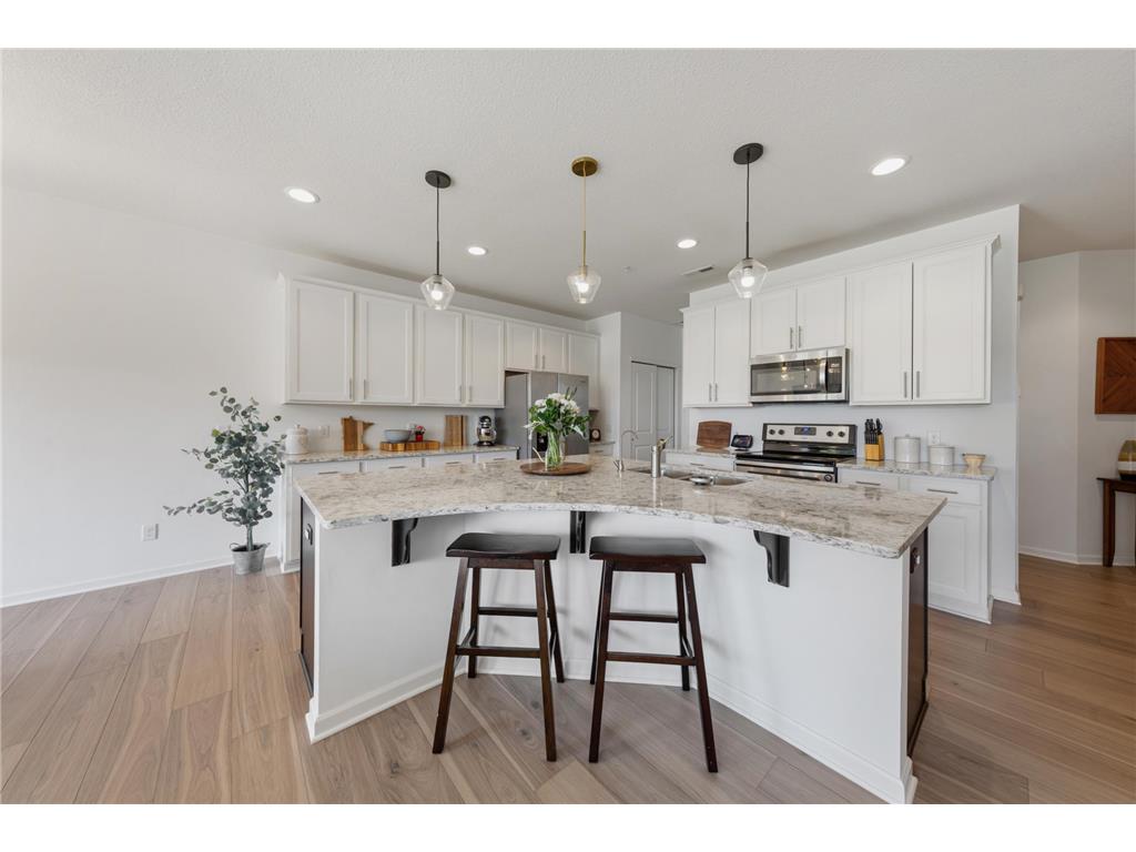 762 Stonegate Road Chanhassen MN 55317 7109466 image12