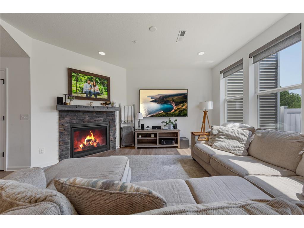 762 Stonegate Road Chanhassen MN 55317 7109466 image16
