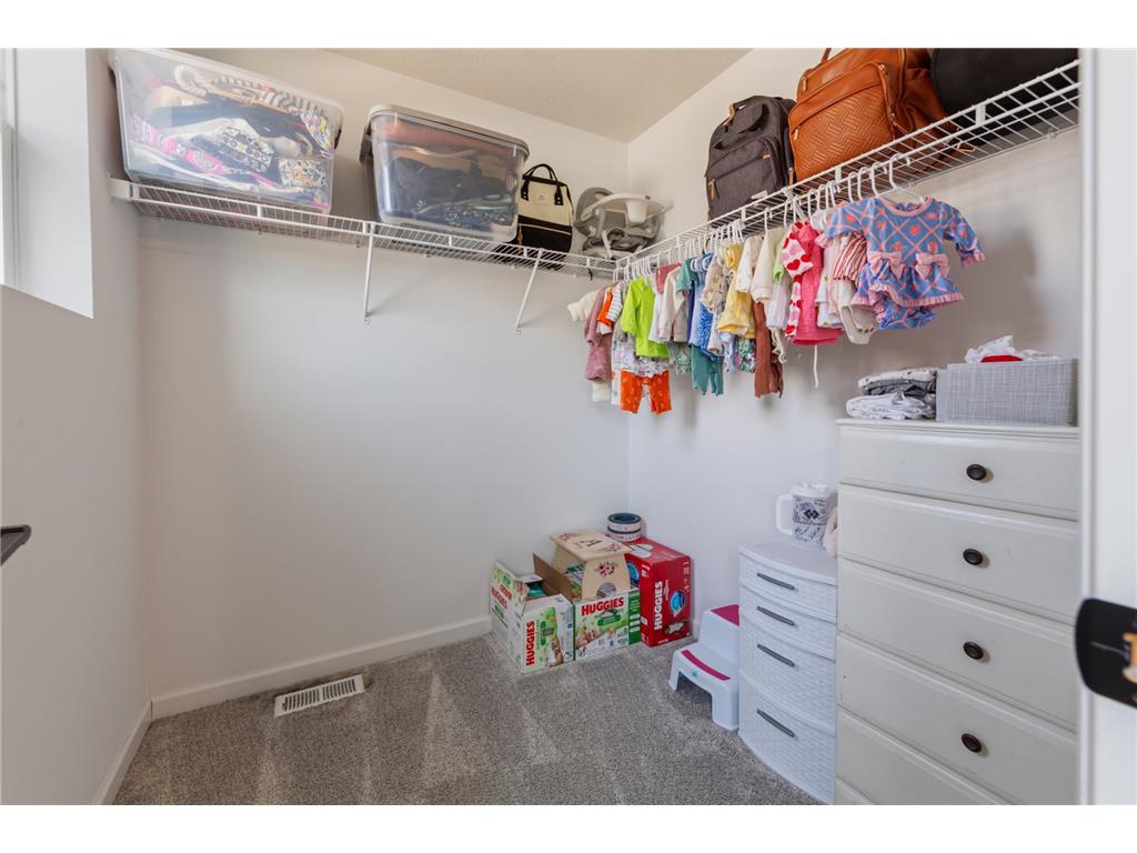762 Stonegate Road Chanhassen MN 55317 7109466 image32