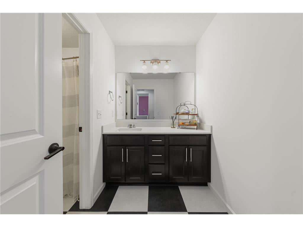 762 Stonegate Road Chanhassen MN 55317 7109466 image33