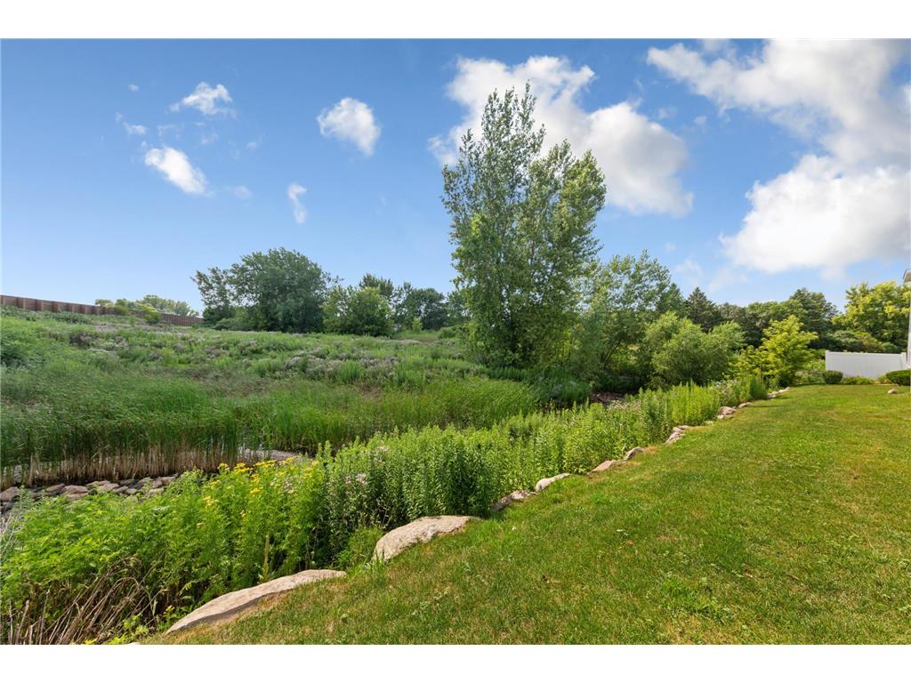 762 Stonegate Road Chanhassen MN 55317 7109466 image38