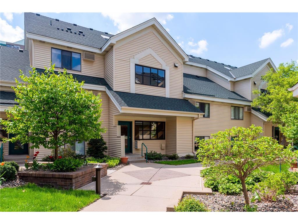 7622 York Avenue S #1303 Edina MN 55435 7059964 image1