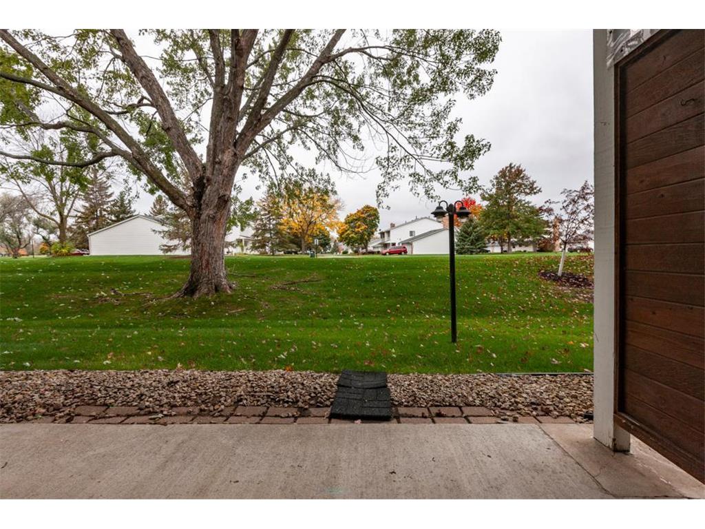 7624 157th Street W #100 Apple Valley MN 55124 6452698 image1