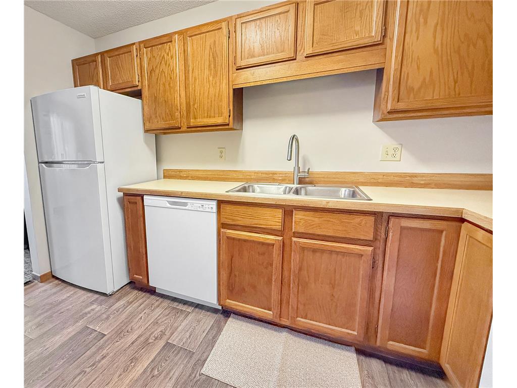 7624 157th Street W #104 Apple Valley MN 55124 7060221 image8