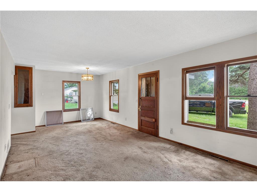 7624 68th Avenue N Brooklyn Park MN 55428 7087082 image3