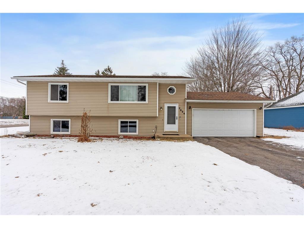 7624 Fremont Avenue N Brooklyn Park MN 55444 6652801 image1