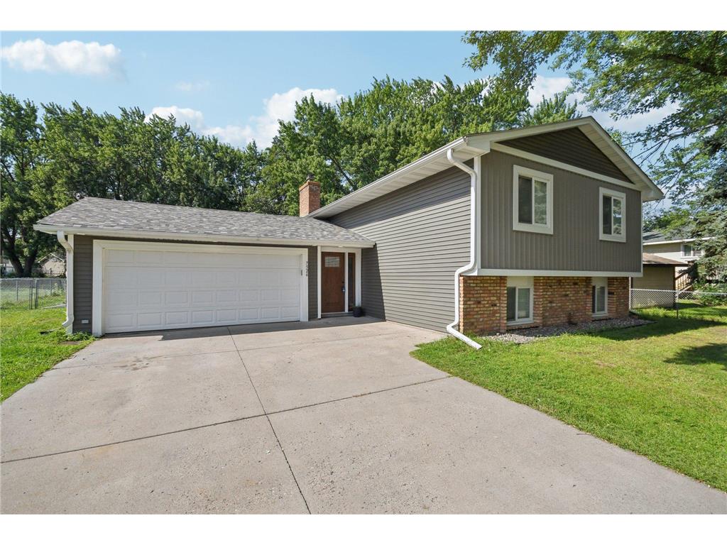 7625 84th Avenue N Brooklyn Park MN 55445 6781259 image1