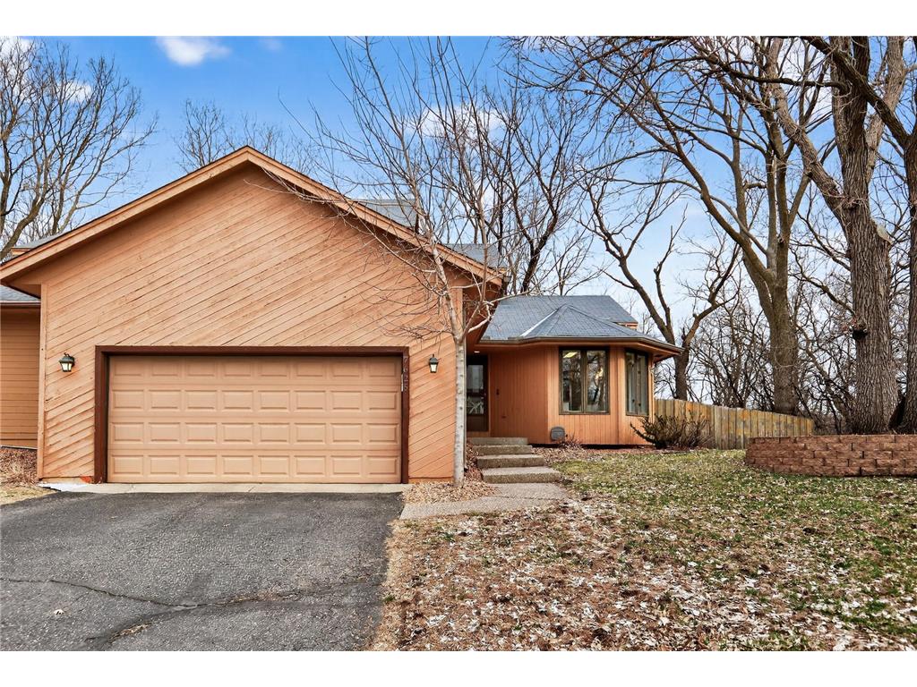 7625 138th Street W Apple Valley MN 55124 7038272 image1
