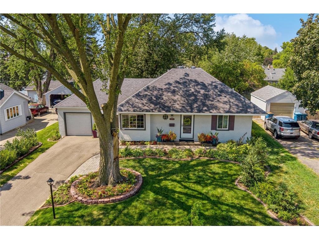 7626 Bryant Avenue S Richfield MN 55423 6424009 image1