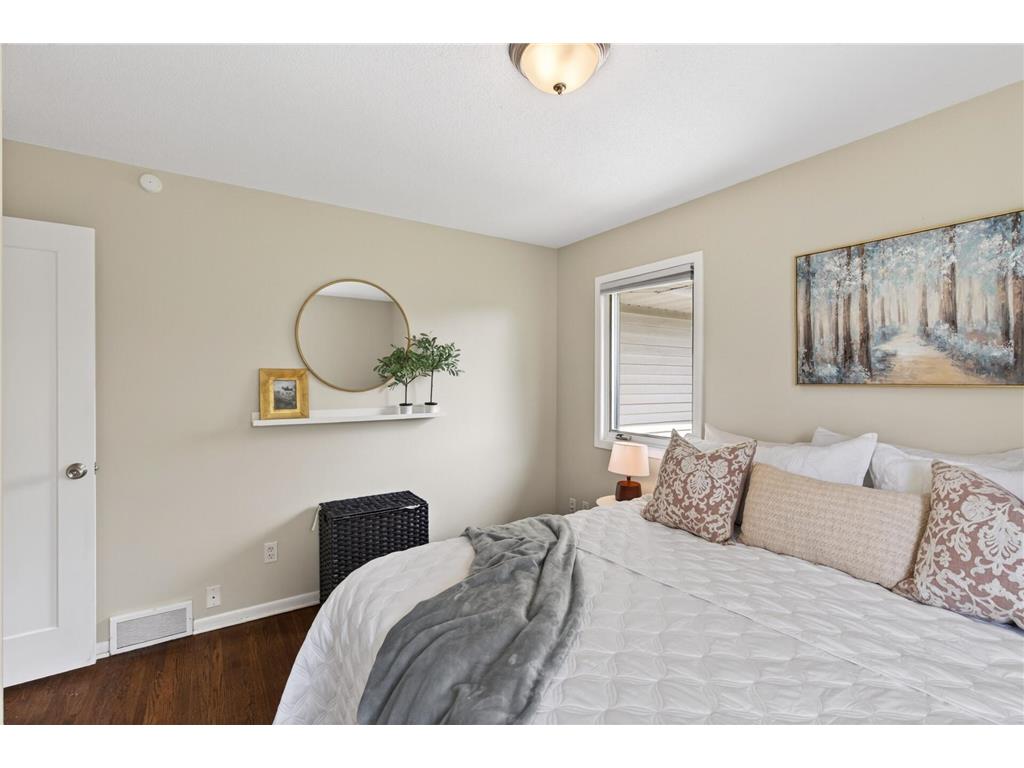 7627 10th Avenue S Richfield MN 55423 7058460 image11