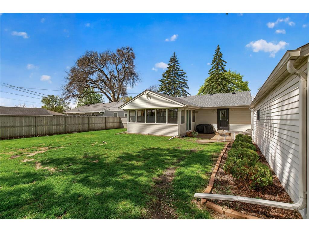7627 10th Avenue S Richfield MN 55423 7058460 image28