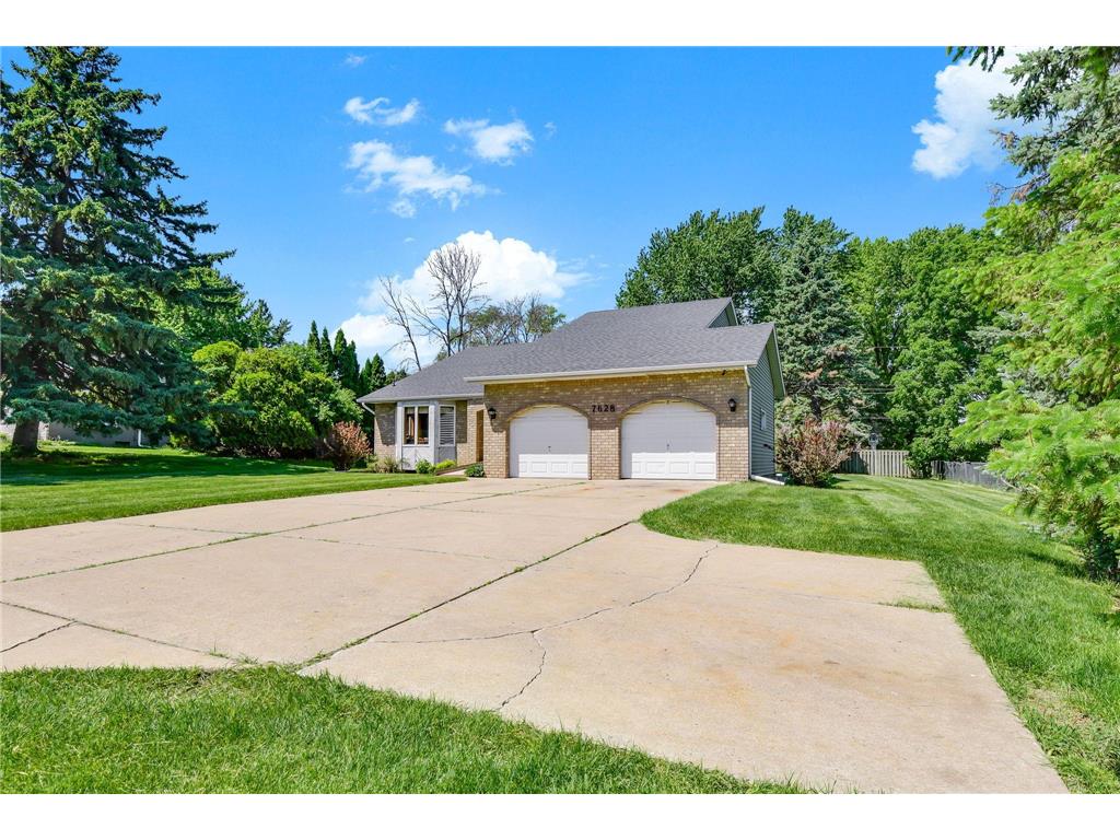 7628 Stillwater Boulevard North Boulevard N Oakdale MN 55128 7085440 image2