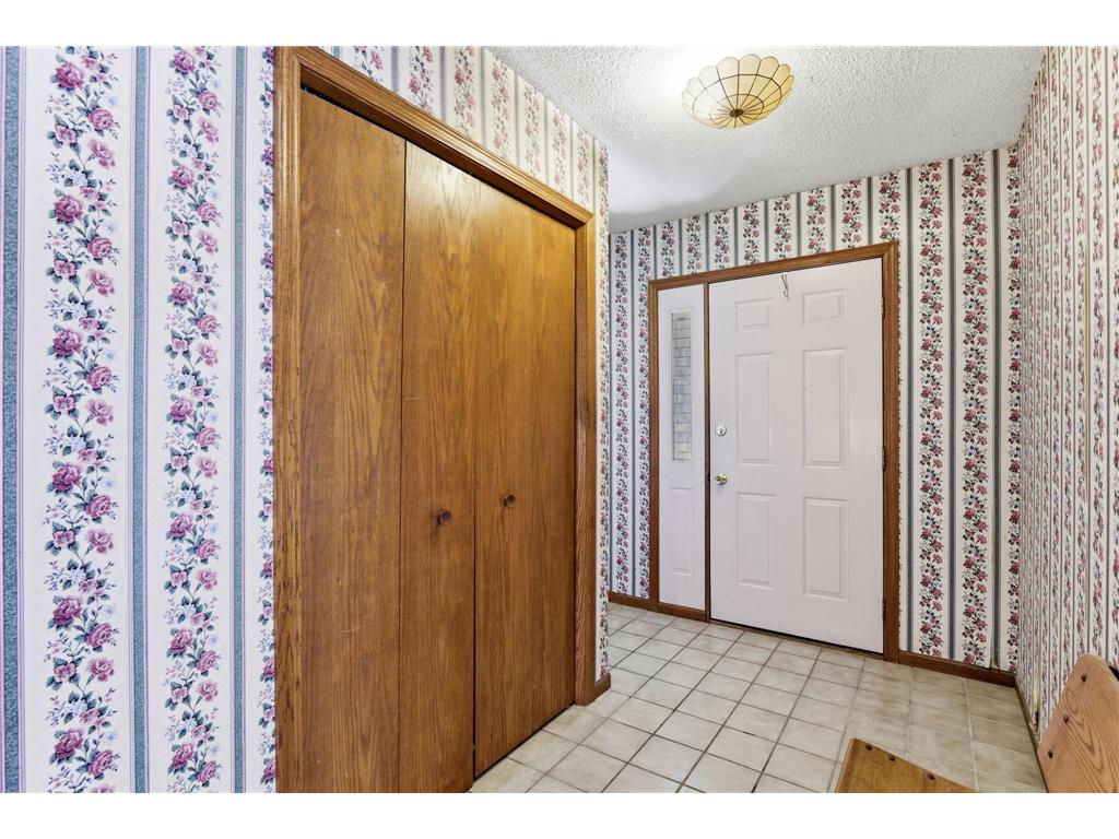 7628 Stillwater Boulevard North Boulevard N Oakdale MN 55128 7085440 image4