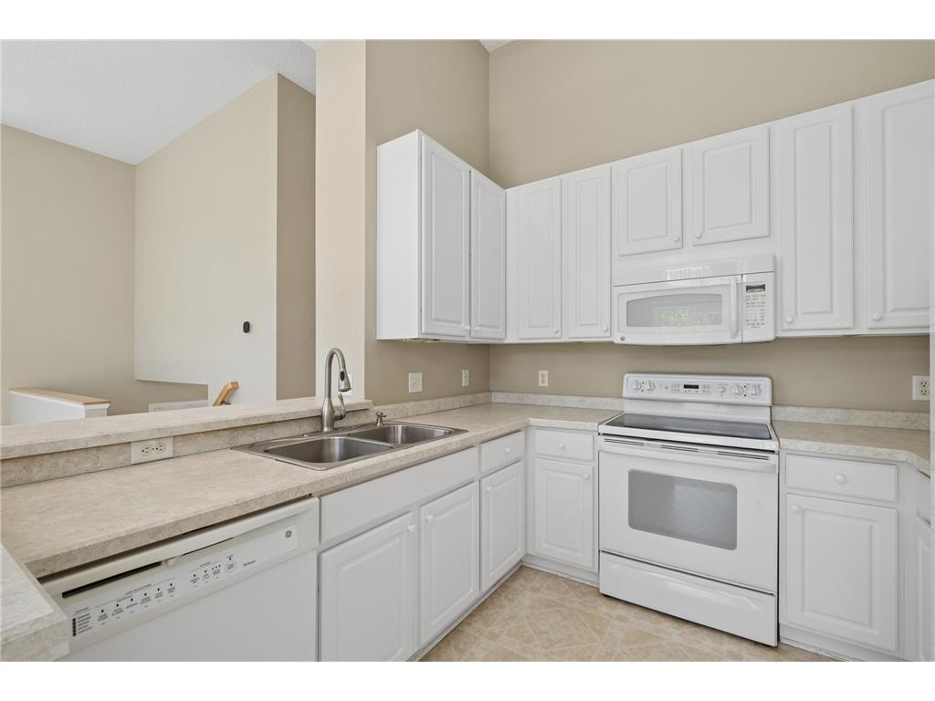 7629 Century Boulevard Chanhassen MN 55317 7069658 image9
