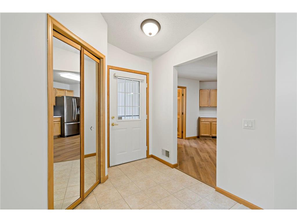 763 Lake Ridge Drive Woodbury MN 55129 7001929 image11