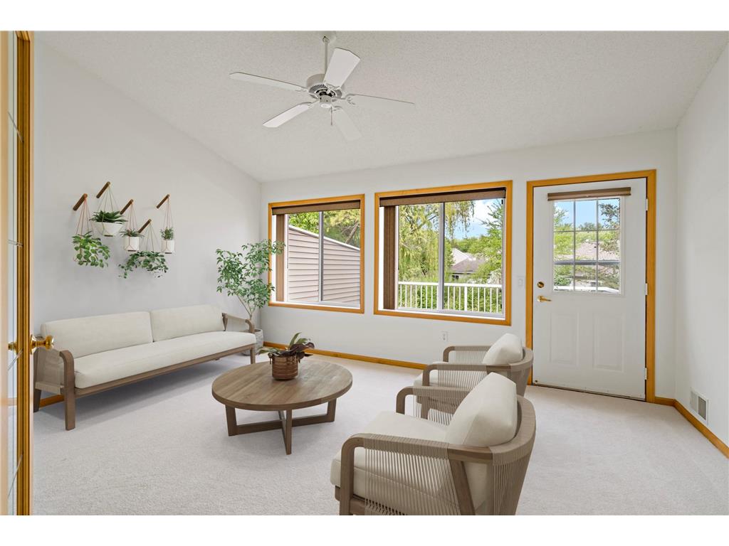 763 Lake Ridge Drive Woodbury MN 55129 7001929 image15