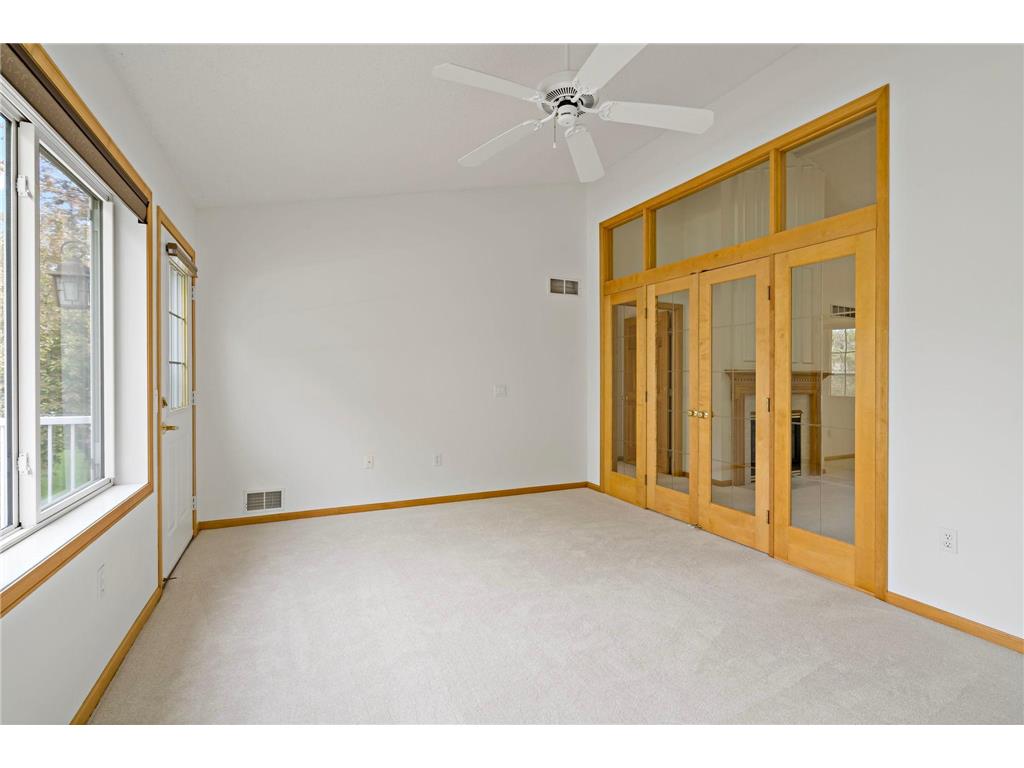 763 Lake Ridge Drive Woodbury MN 55129 7001929 image17