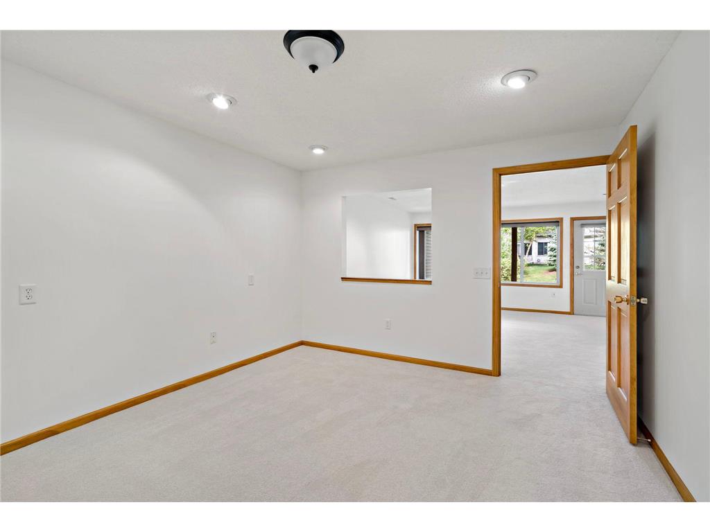 763 Lake Ridge Drive Woodbury MN 55129 7001929 image35