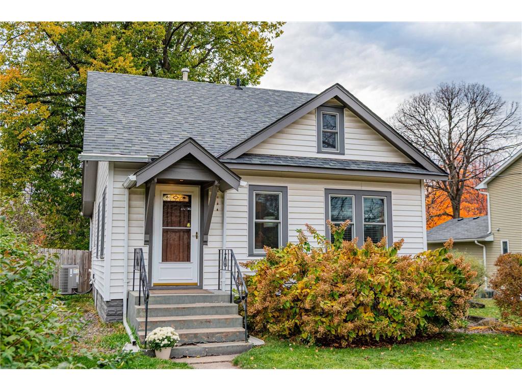 763 Mcknight Road S Saint Paul MN 55119 7002223 image1