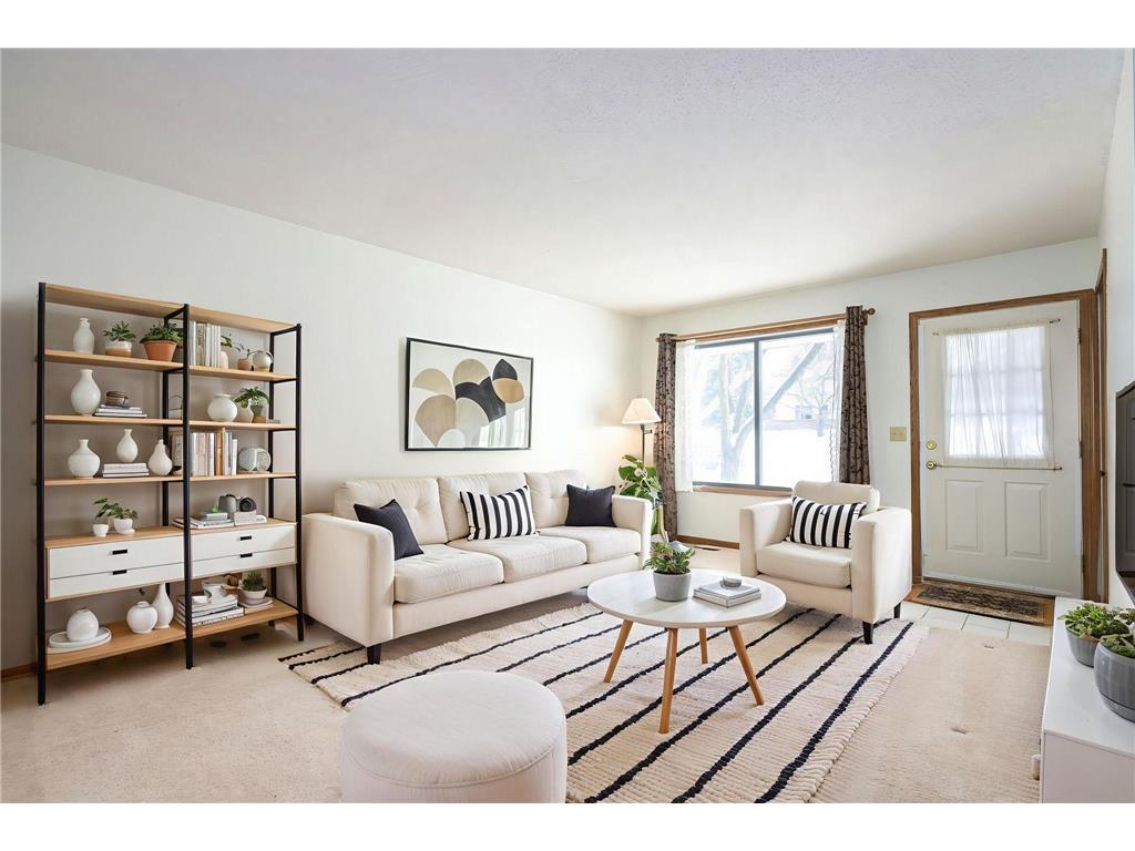 7630 13th Street N Oakdale MN 55128 7073151 image1