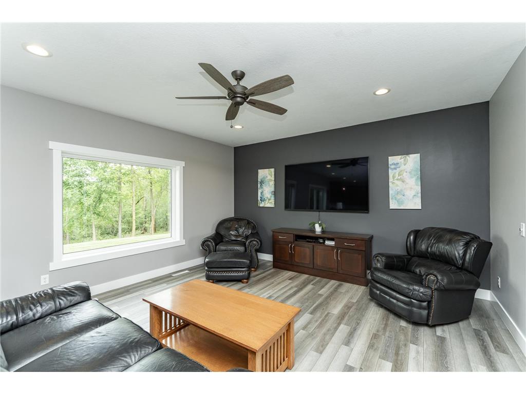 7630 County 15 Road SW Stewartville MN 55976 7004211 image16