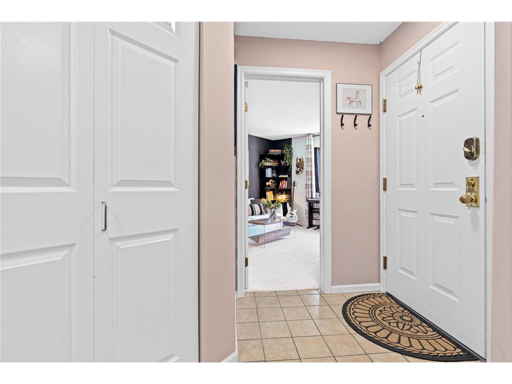 7631 Edinborough Way #5213 Edina MN 55435 7077645 image10