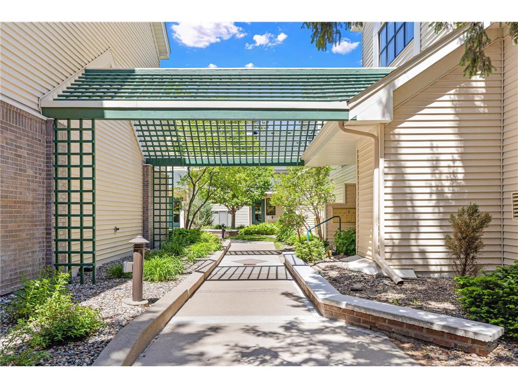 7631 Edinborough Way #5213 Edina MN 55435 7077645 image13