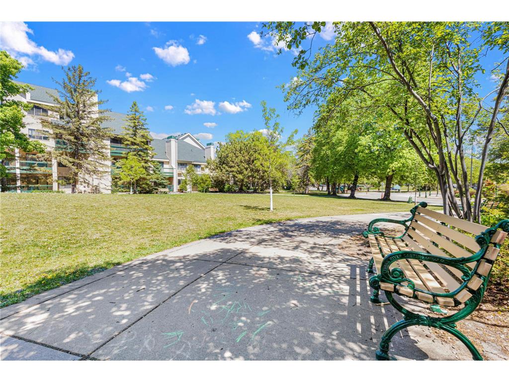 7631 Edinborough Way #5213 Edina MN 55435 7077645 image15