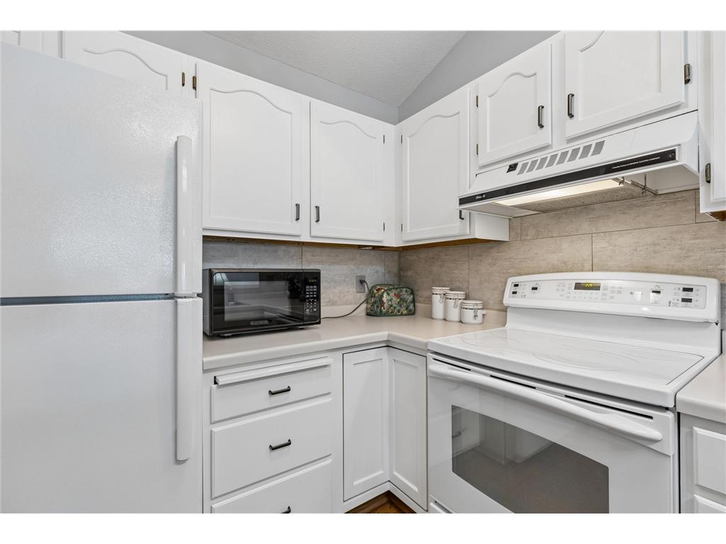 7631 Edinborough Way #5216 Edina MN 55435 7011250 image10