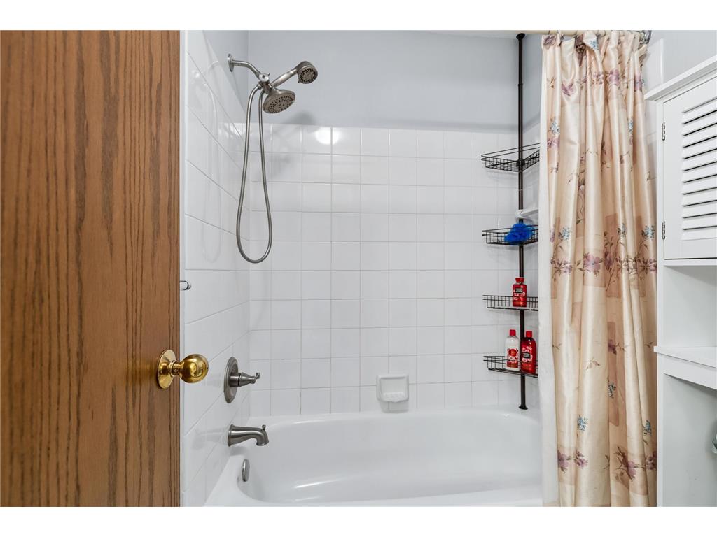 7631 Edinborough Way #5216 Edina MN 55435 7011250 image22