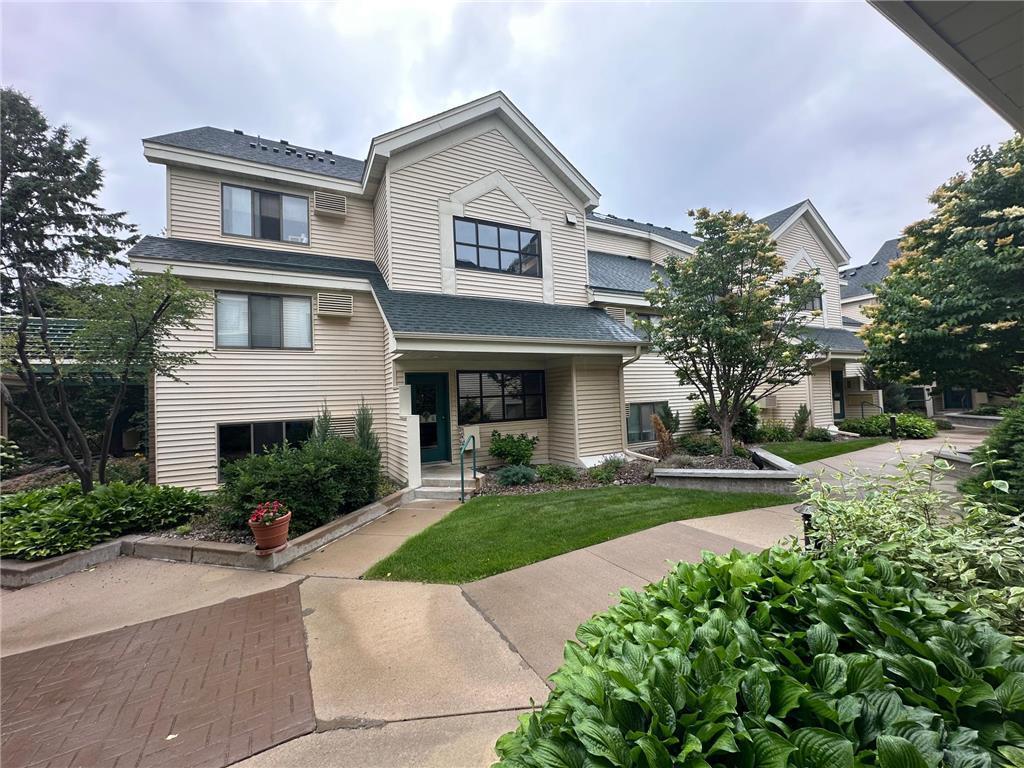 7631 Edinborough Way #5319 Edina MN 55435 7049227 image1