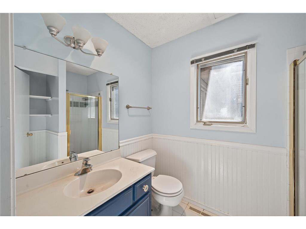 7631 Harold Avenue Golden Valley MN 55427 7012136 image14