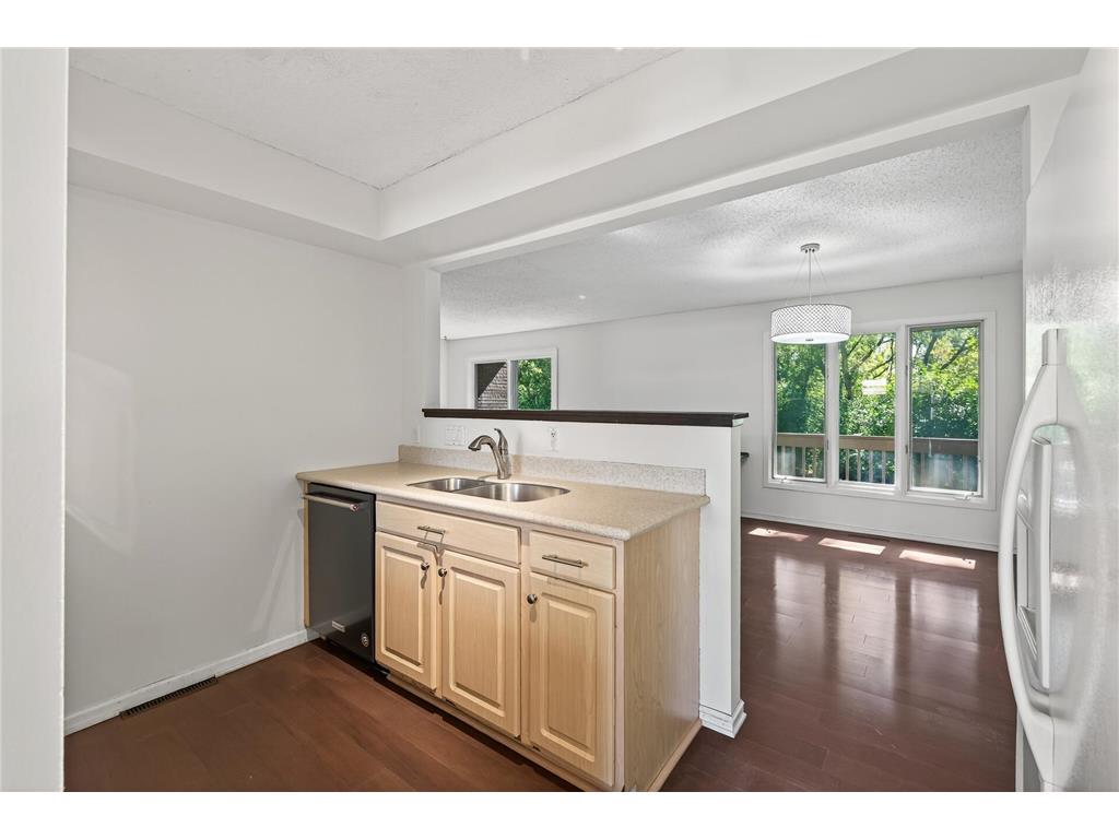 7631 Harold Avenue Golden Valley MN 55427 7012136 image6