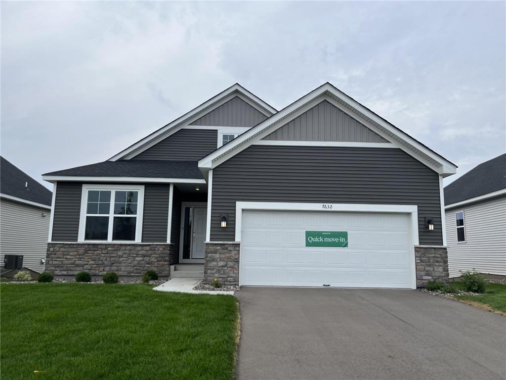 7632 38th Street N Oakdale MN 55128 6460073 image1