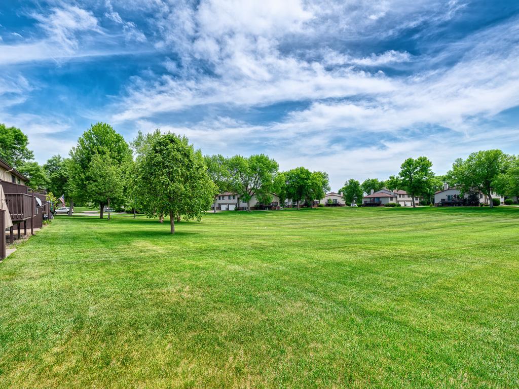 7633 Maplebrook Parkway N Brooklyn Park MN 55445 7083351 image17